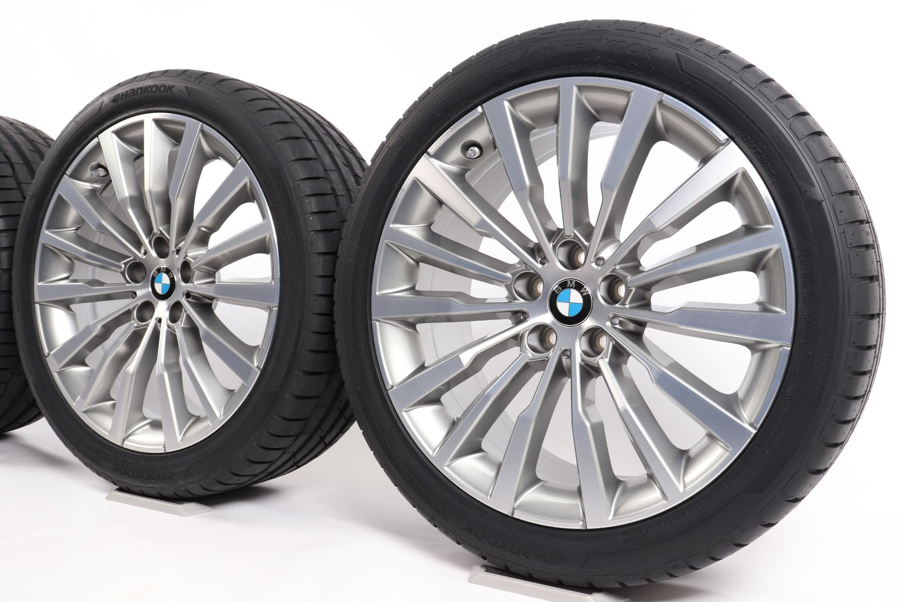 BMW Sommerkompletträder 8er G14 G15 G16 19 Zoll Styling 731 W-Speiche
