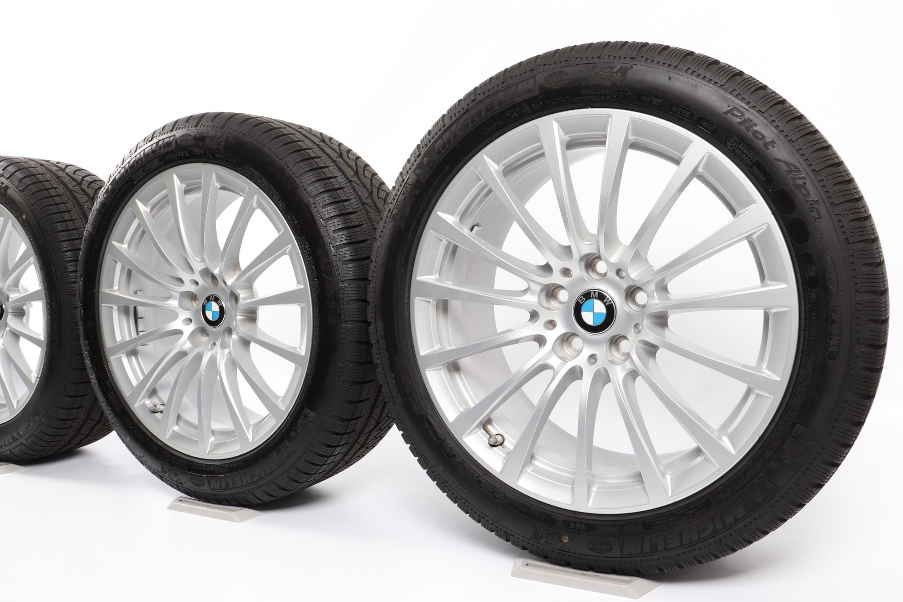 BMW Winterkompletträder 5er G30 G31 18 Zoll Styling 619 Vielspeiche