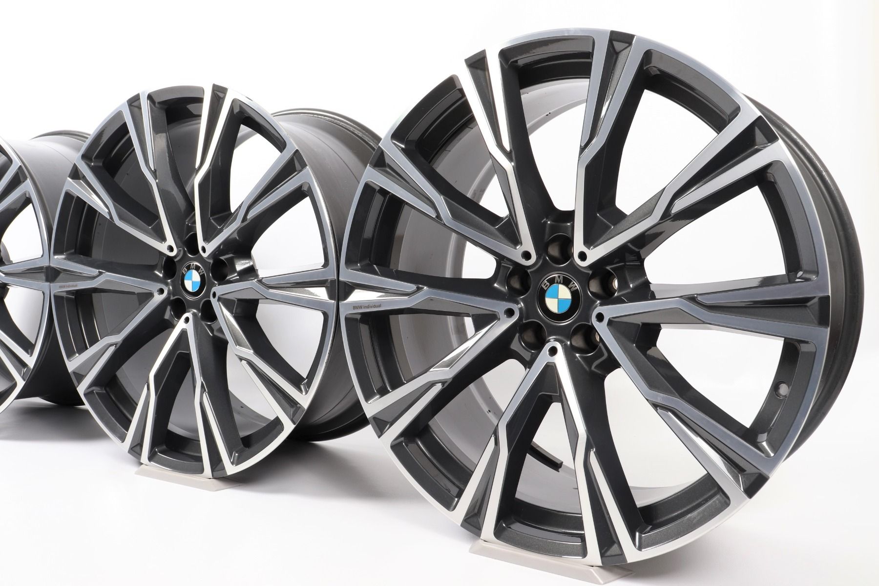4x BMW Alufelgen X7 G07 22 Zoll Styling 758 Y-Speiche