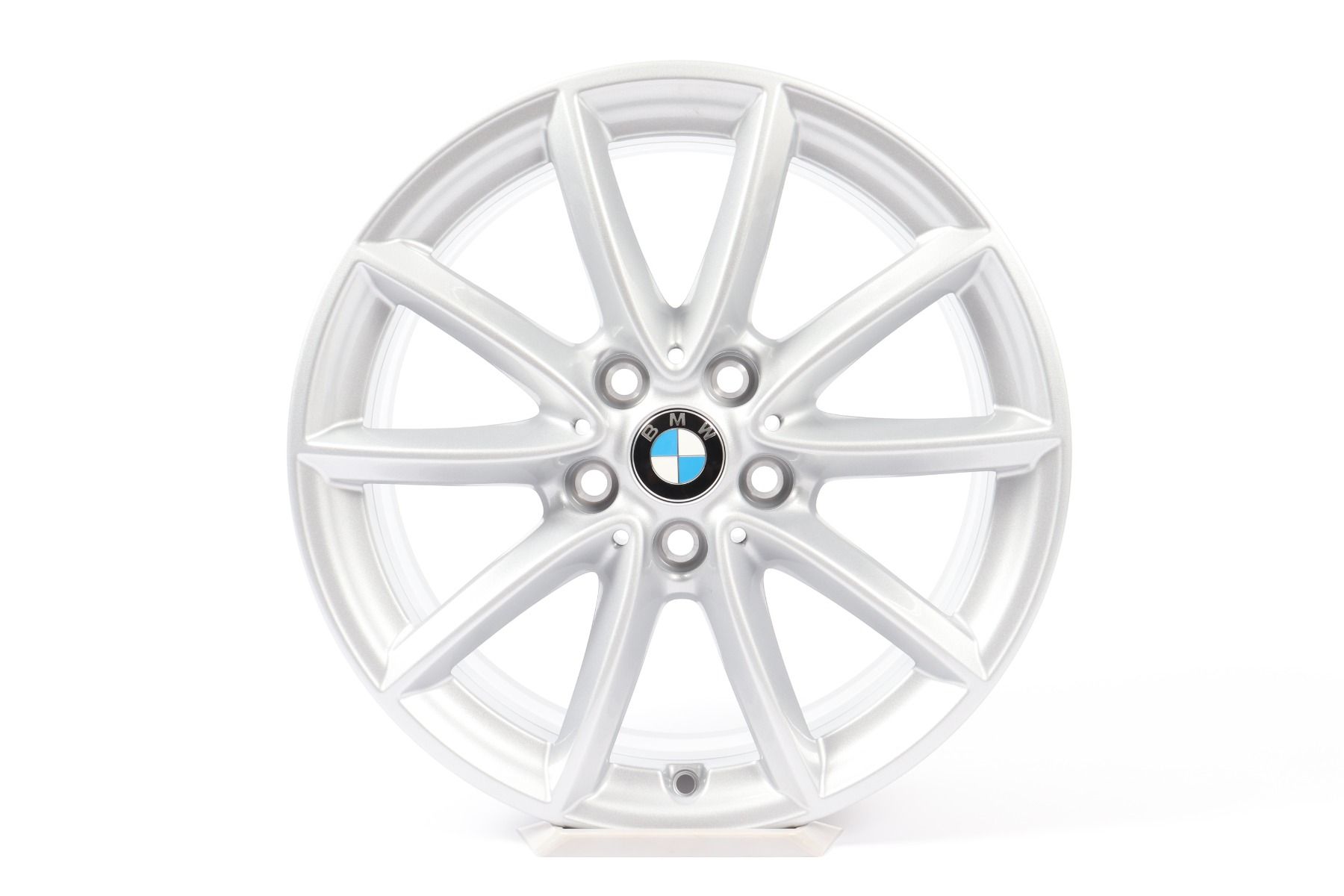 1x BMW Alufelge X1 F48 X2 F39 17 Zoll Styling 560 V-Speiche