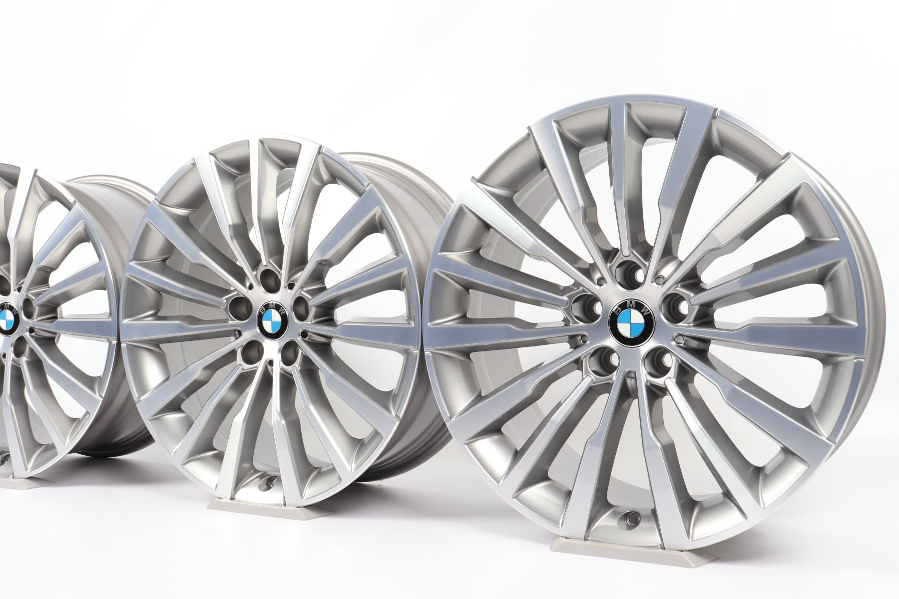 4x BMW Alufelgen 8er G14 G15 G16 19 Zoll Styling 731 W-Speiche