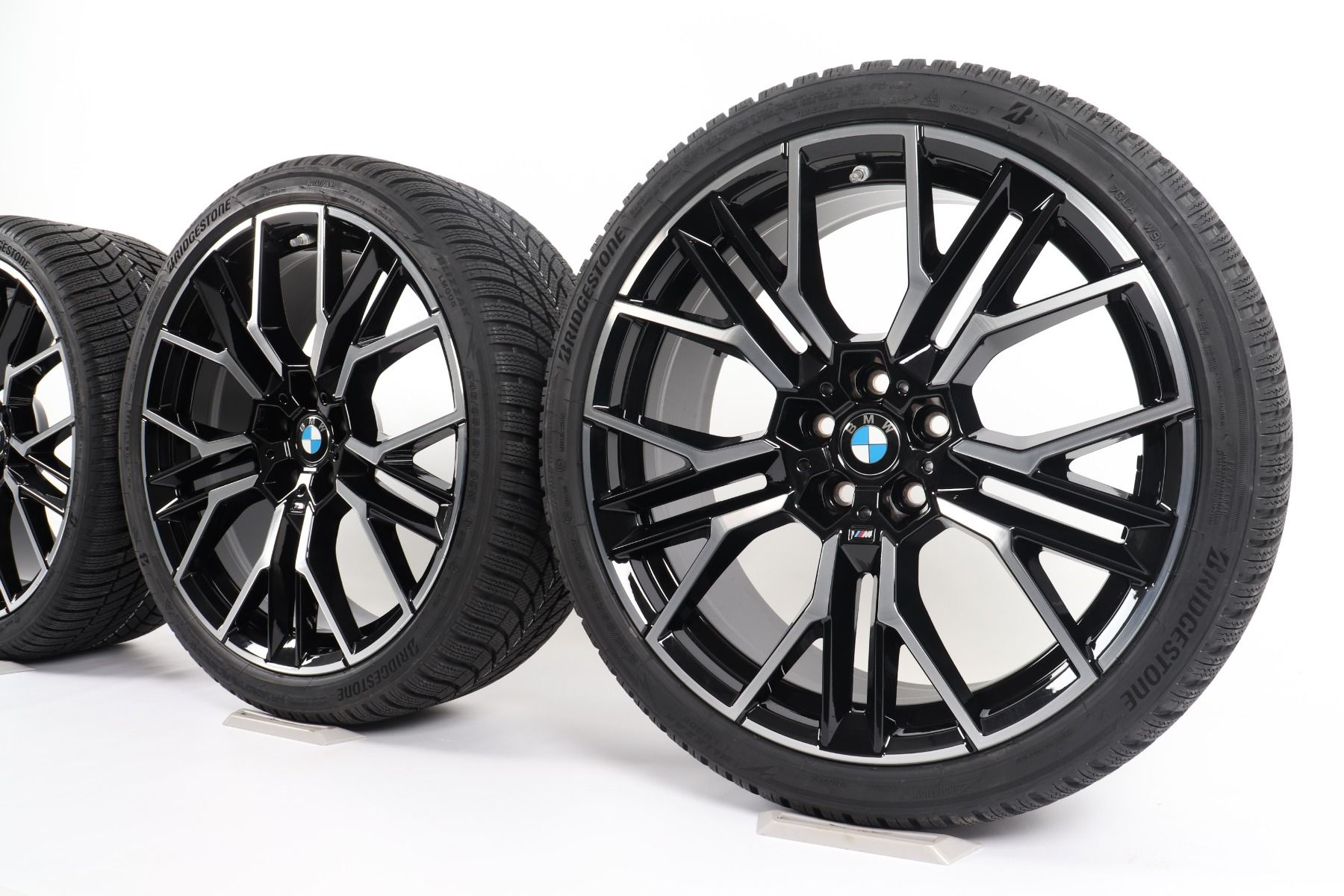 BMW Winterkompletträder 8er G14 G15 G16 20 Zoll Styling 894 M Y-Speiche