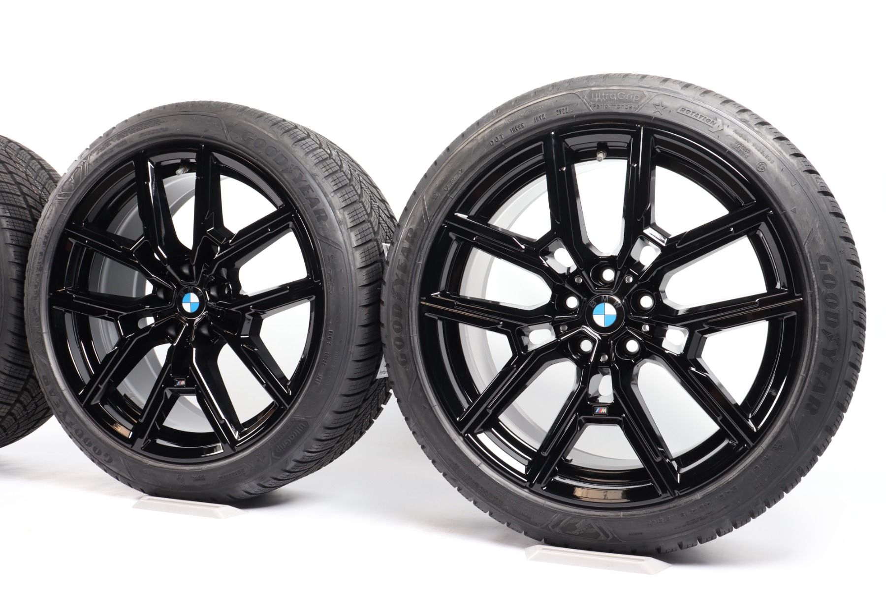 BMW Ganzjahresräder 4er G26 i4 G26 19 Zoll Styling 859 M Y-Speiche