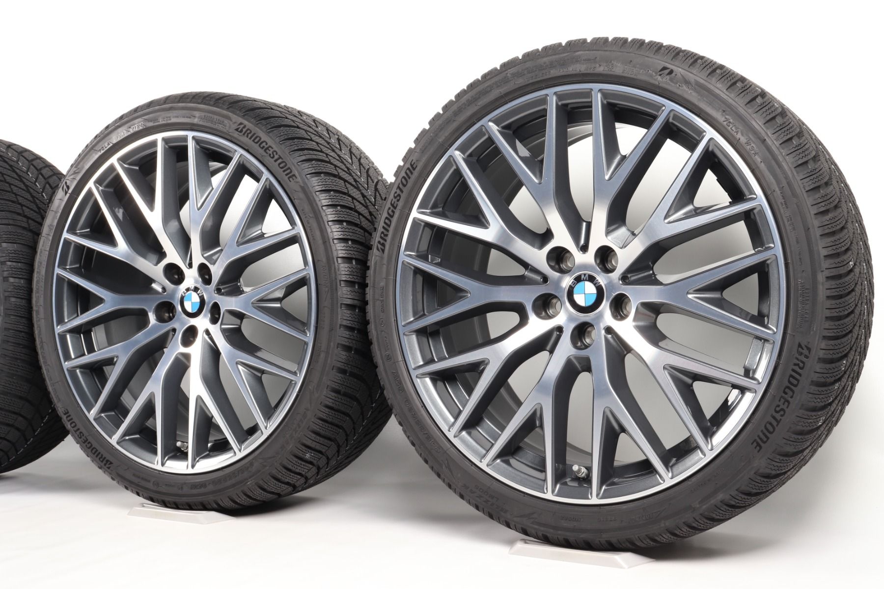 BMW Winterkompletträder 5er G30 G31 20 Zoll Styling 636 Kreuzspeiche