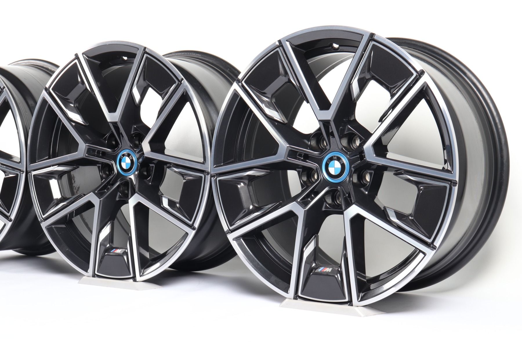 4x BMW Alufelgen i4 G26 18 Zoll Styling 858 M Aerodynamik