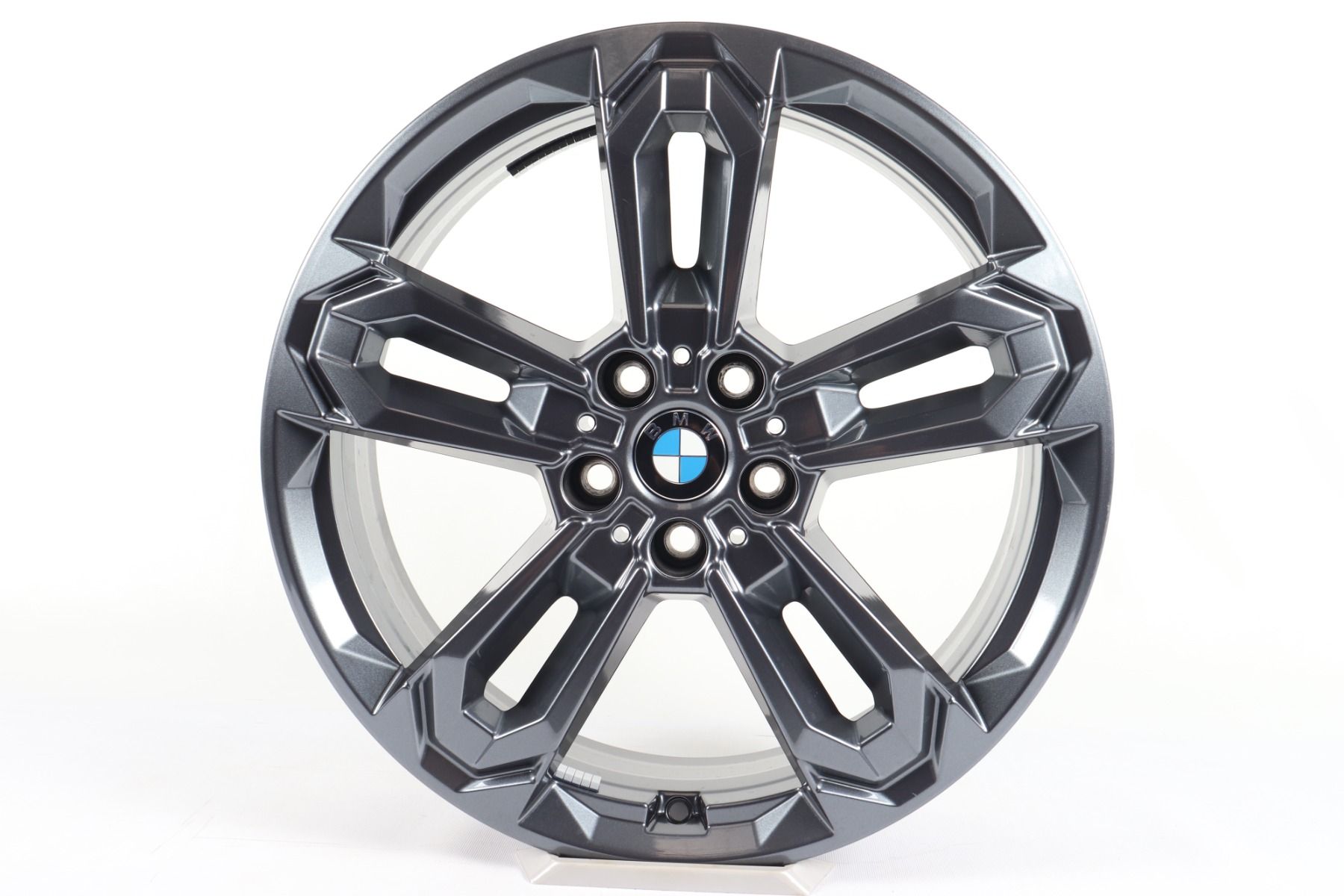1x BMW Alufelge X1 U11 iX1 U11 X2 U10 iX2 U10 19 Zoll Styling 1041 Doppelspeiche