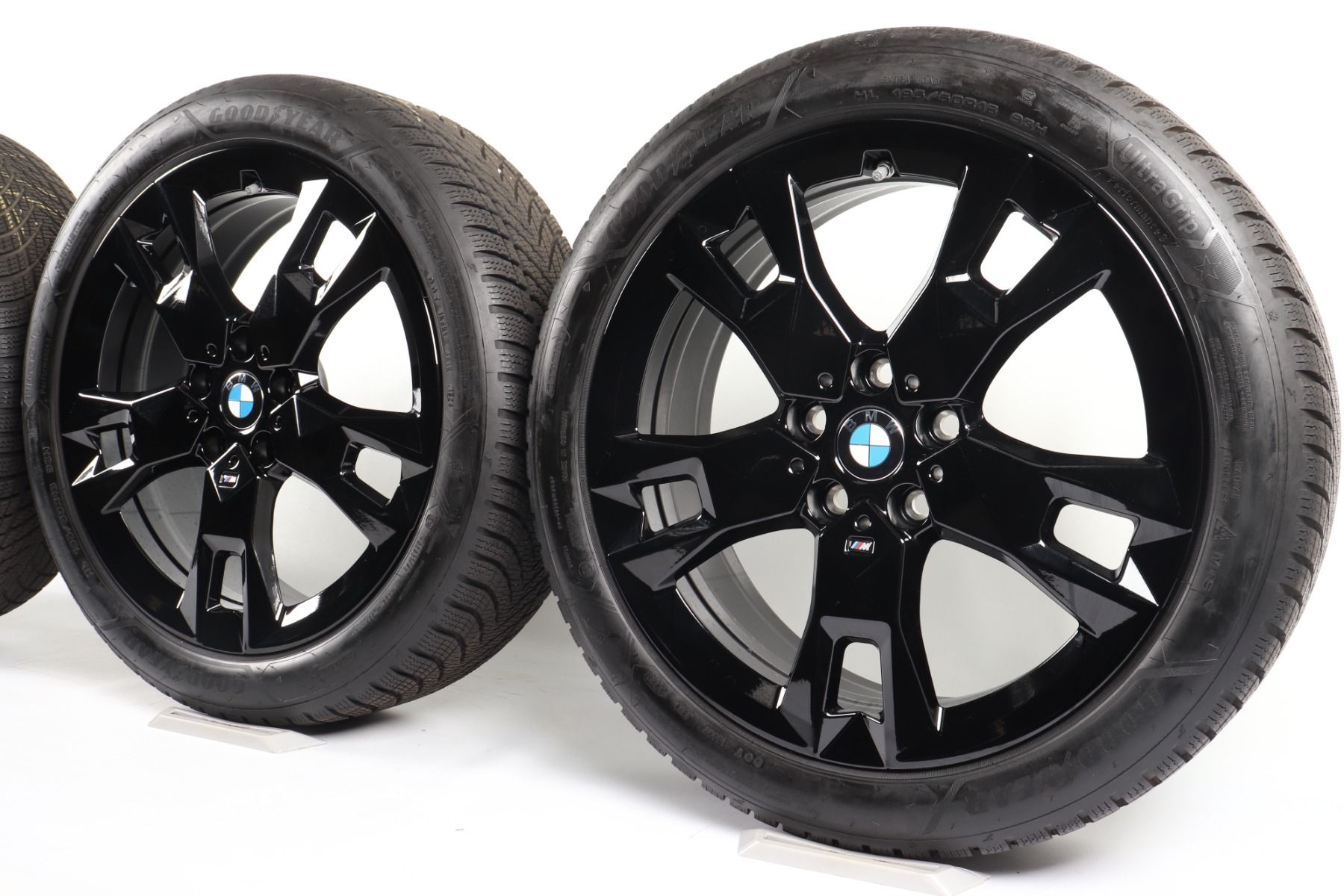 BMW Winterkompletträder 2er F74 1er F70 18 Zoll Styling 968 M