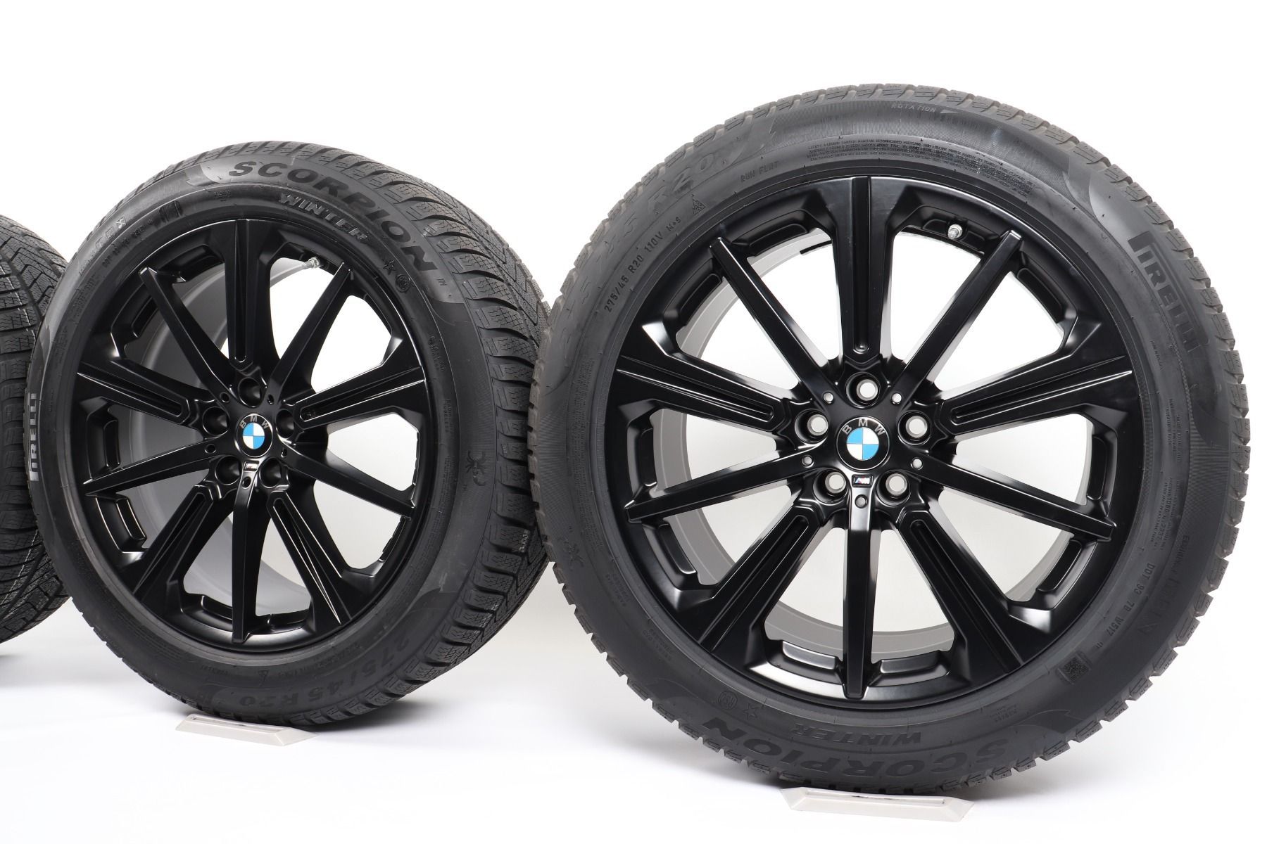 BMW Sommerkompletträder X5 G05 X6 G06 20 Zoll Styling 748 Sternspeiche