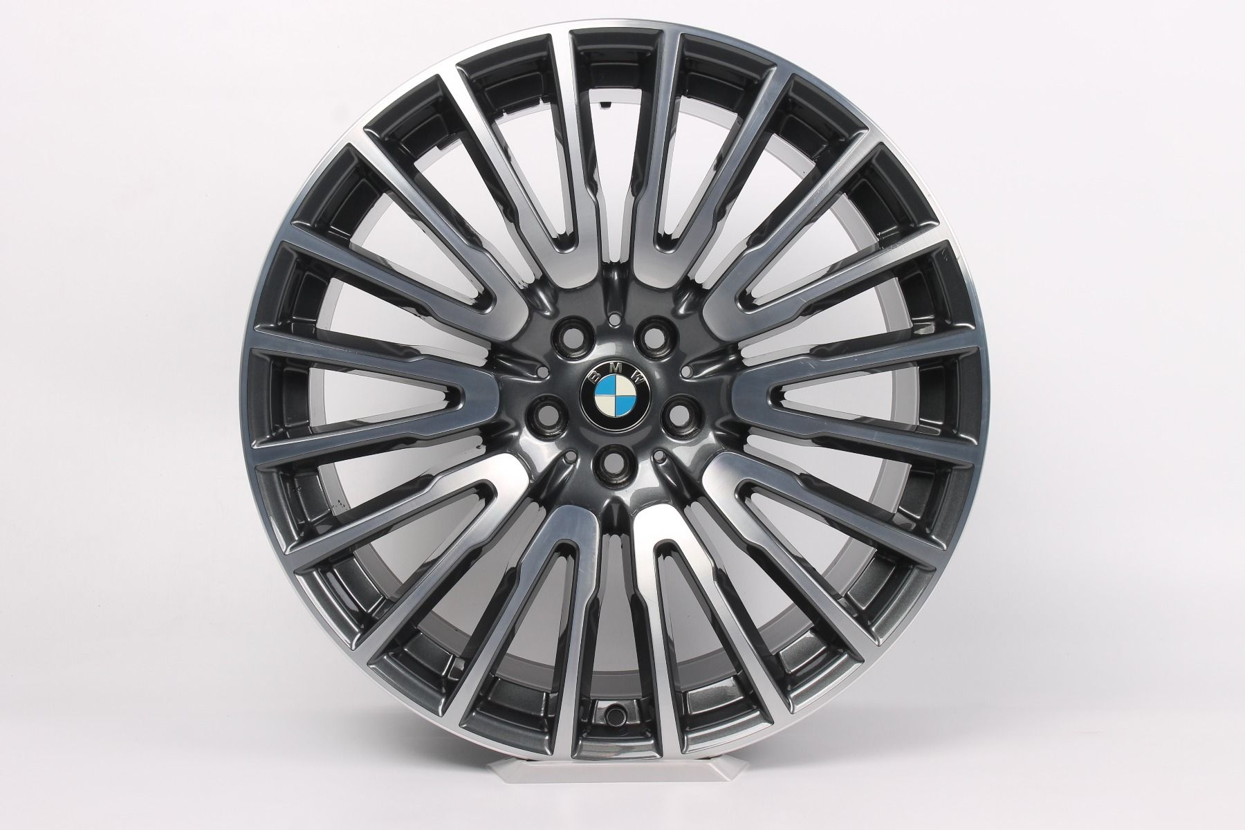 1x Vorderachse BMW Alufelge 6er G32 7er G11 G12 21 Zoll Styling 629 Vielspeiche