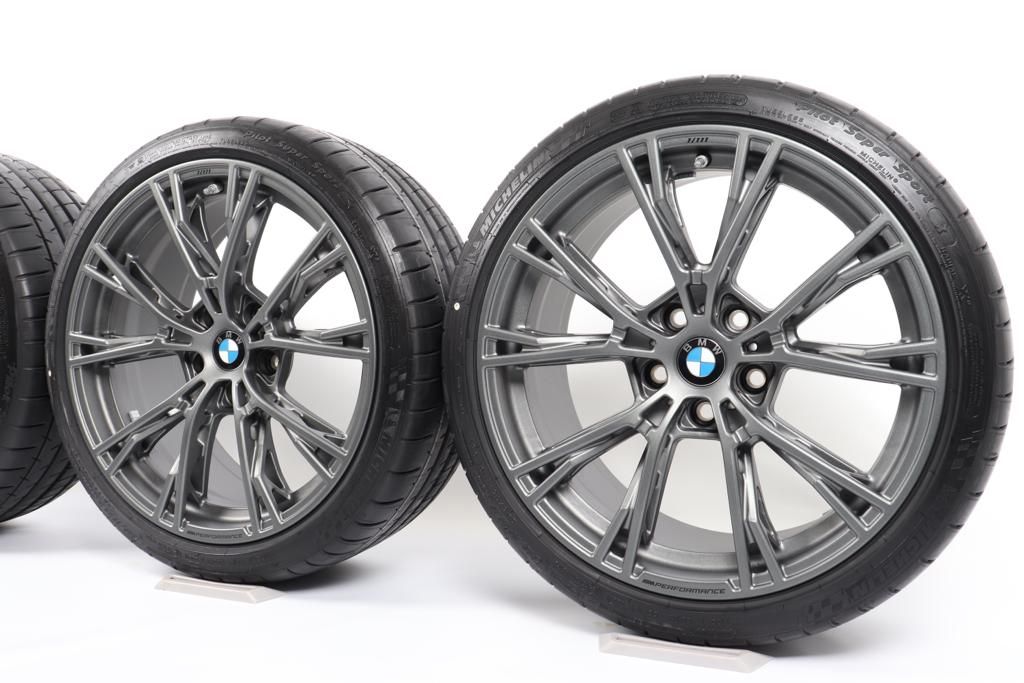 BMW Winterkompletträder M2 F87 19 Zoll Styling 1111 LIMITIERT M Y-Speiche