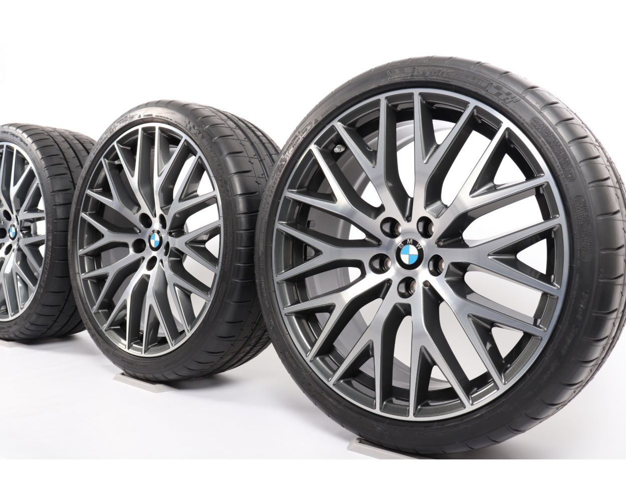 BMW Sommerkompletträder 5er G30 G31 20 Zoll Styling 636 Kreuzspei