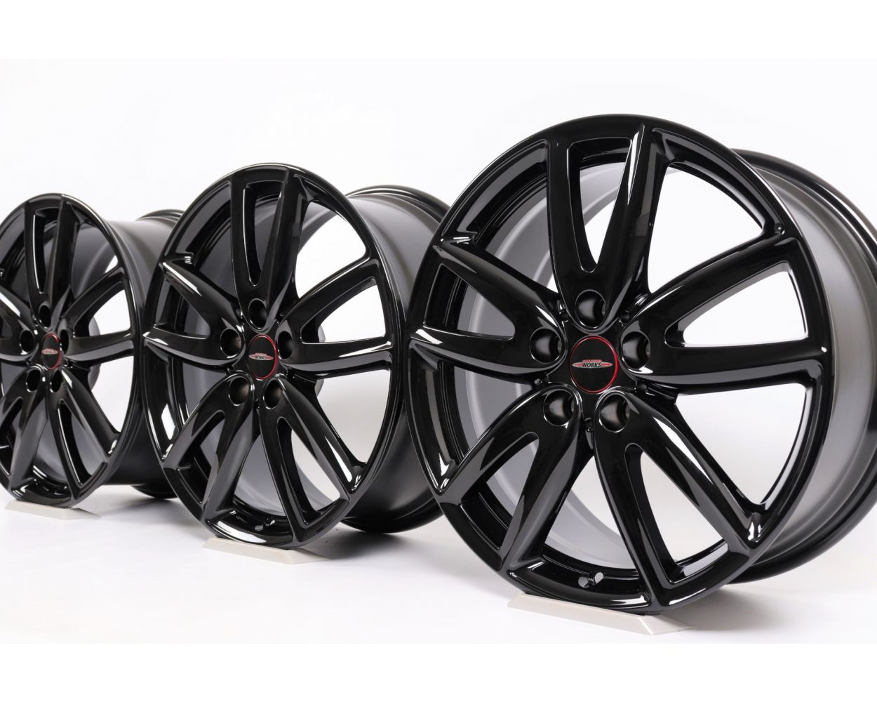 4x MINI Alufelgen F54 Clubman 18 Zoll Styling 520 JCW Grip Spoke