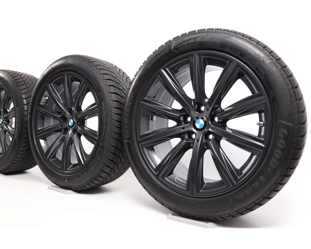BMW Winter Wheels 5er G30 G31 18 Zoll 642 Vspoke RDC sil
